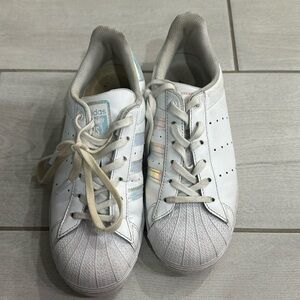 Adidas superstar vs Stan smith